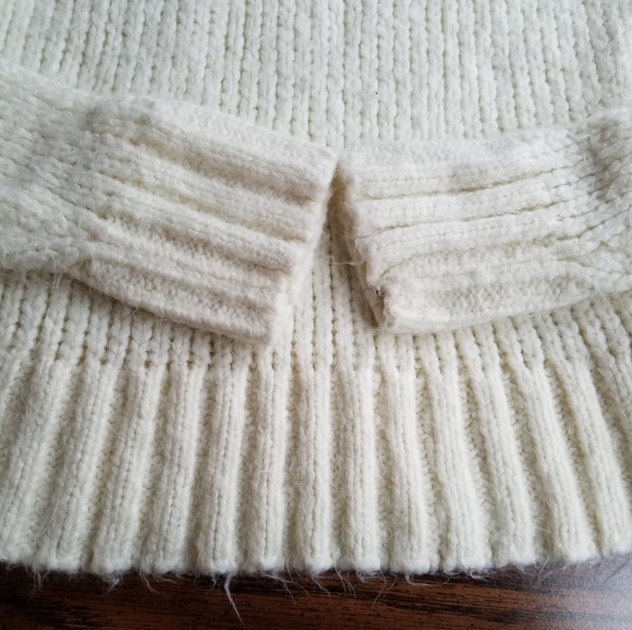 Y2K H&M Knit Button Fuzzy Sweater M - Picture 6 of 8